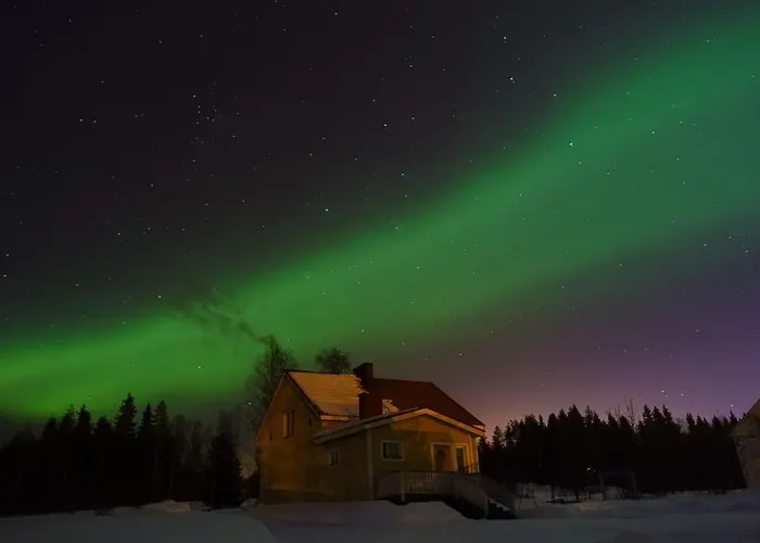 Maeki-mummola בית נופש Ylitornio