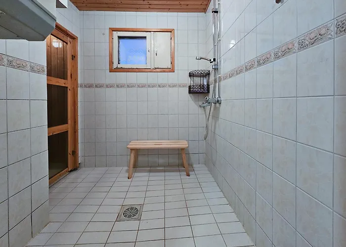 Maeki-mummola בית נופש Ylitornio